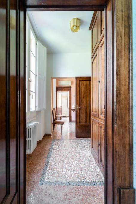 Elegant Apt, Wi-Fi And Garden Leilighet Bologna Eksteriør bilde